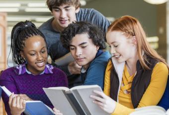 8 Reading Activities for High Schoolers That They'll Actually Enjoy